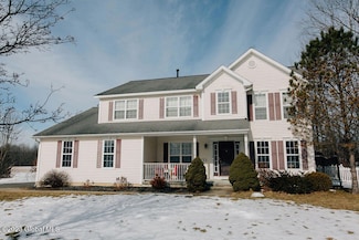 9 Sandpiper Ln, Rexford, NY 12148