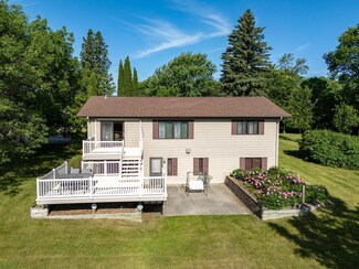 350 3rd St NE, McIntosh, MN 56556