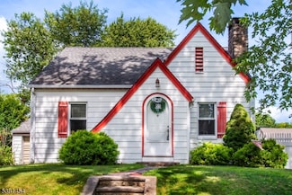 55 Fairfield Rd, Fairfield, NJ 07004