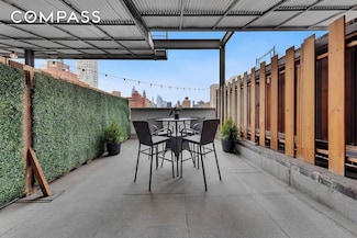 215 E 24th St Unit 602, New York, NY 10010