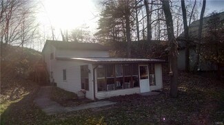 1031 S Parsons Rd, Mannsville, NY 13661