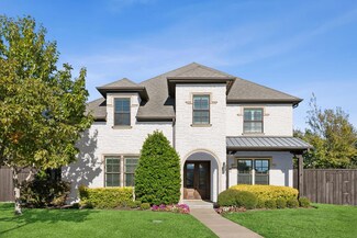 9668 Rockpoint Ct, Dallas, TX 75238