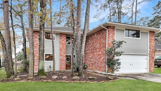 3003 Fitzgerald Dr, Montgomery, TX 77356