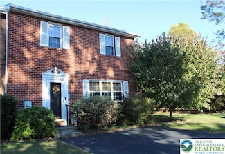 1063 Westbury Dr, Bethlehem, PA 18017