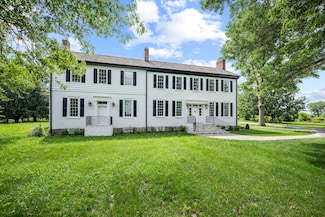 1975 Georgetown Rd, Paris, KY 40361