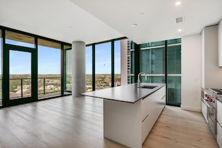 610 Davis St Unit 2705, Austin, TX 78701