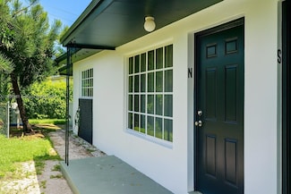 504 SW 10th St Unit 2, Hallandale Beach, FL 33009