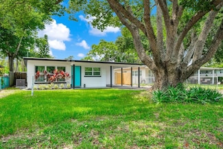7616 Simms Ave, Orlando, FL 32812