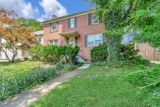38 W Tulane Rd, Columbus, OH 43202