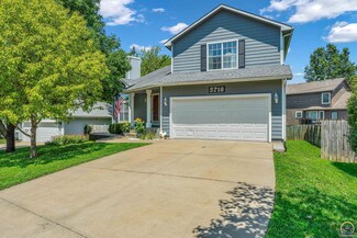 5716 SW 35th St, Topeka, KS 66614