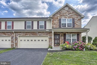 5975 Pinedale Ct Unit L15, Harrisburg, PA 17111