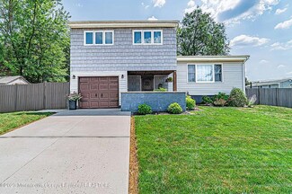 1 Edward Ave, Old Bridge, NJ 08857
