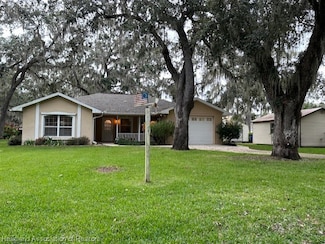 105 Morris Dr, Sebring, FL 33876