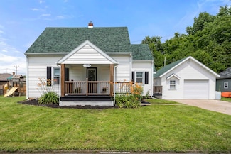 1336 E Amelia St, Appleton, WI 54911