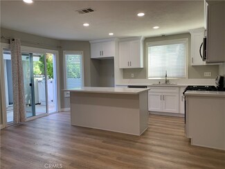 662 Springbrook N Unit 18, Irvine, CA 92614