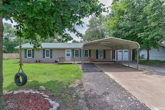 711 9th St, Grandview, IN 47615