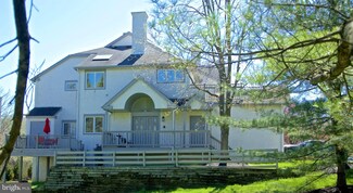 302 Chanticleer, Cherry Hill, NJ 08003