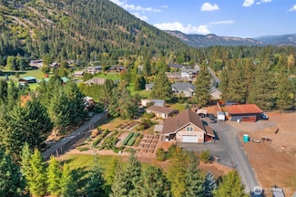 109 Snow Creek Ln, Leavenworth, WA 98826