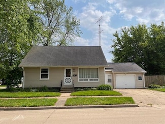 4005 55th St, Kenosha, WI 53144