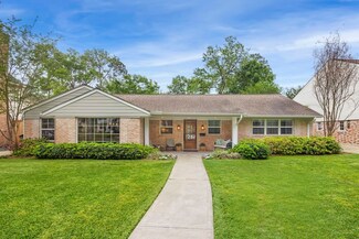 410 Hickory Post Ln, Houston, TX 77079