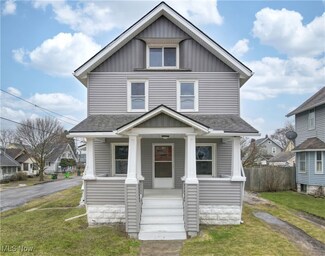 84 Fernwood Ave, Barberton, OH 44203
