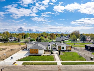 680 N Delehaye Ave, Eagle, ID 83616