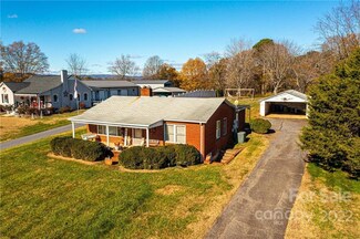 914 W Main Ave, Taylorsville, NC 28681