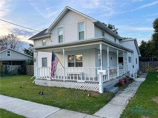 416 W Stone St, Gibsonburg, OH 43431