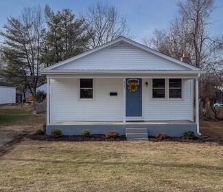 421 N Augusta Ave, Waynesboro, VA 22980