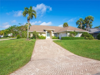 1113 Sea Hunt Dr, Vero Beach, FL 32963
