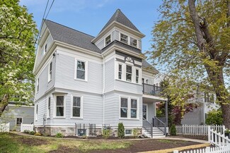 202 Middlesex Ave Unit 2, Medford, MA 02155