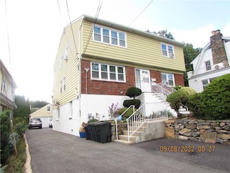 279 Mile Square Rd Unit 2, Yonkers, NY 10701