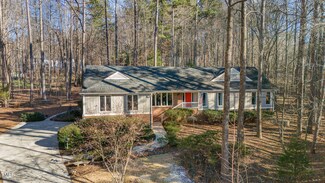 816 Oxgate Cir, Raleigh, NC 27615