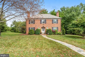 4755 34th St N, Arlington, VA 22207
