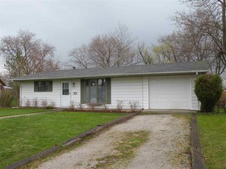6918 Palmetta Ct, Fort Wayne, IN 46825