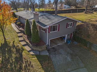 1641 Lamphere St, Hillsdale, MI 49242