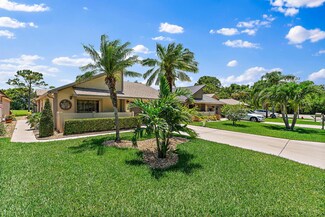 5882 SE Franklin Place, Hobe Sound, FL 33455