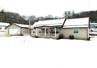 44438 Carbon Hill Buchtel Rd, Nelsonville, OH 45764