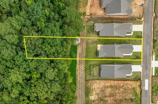 1300 Starboard Way, Greensboro, GA 30642