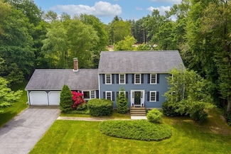 4 Phylmor Dr, Westborough, MA 01581