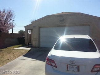 2301 Shady Hill Ave, Las Vegas, NV 89106