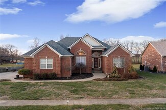 6413 Whispering Oaks Dr, Charlestown, IN 47111