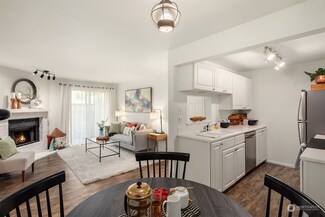 14200 NE 171st St Unit E107, Woodinville, WA 98072
