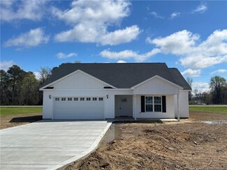 38 Vesper (Lot 22a) Ln, Parkton, NC 28371