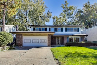 412 Lavergne Ave, Wilmette, IL 60091