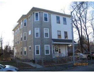 27 Enfield St, Worcester, MA 01602