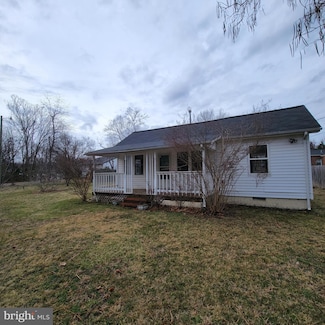 3985 Fairfax St, Dumfries, VA 22026