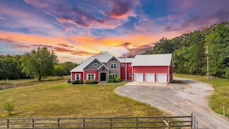 1431 Red Hill Rd, Mount Vernon, AR 72111