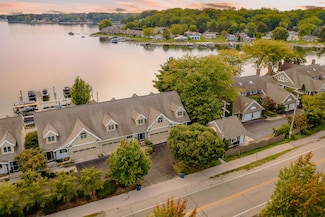 17533 N Fruitport Rd Unit 6, Spring Lake, MI 49456