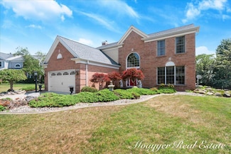 1518 Crystal Valley Ct SE, Caledonia, MI 49316